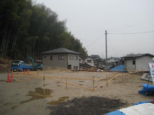 工事開始に伴って・・